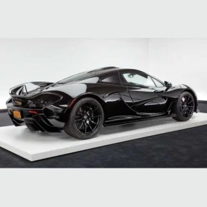 McLaren P1