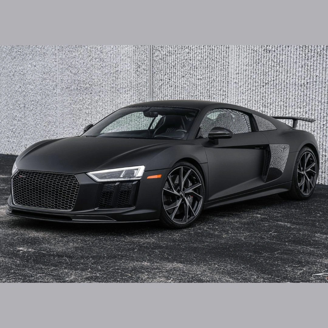 Rishabh Pant - Audi R8 V10