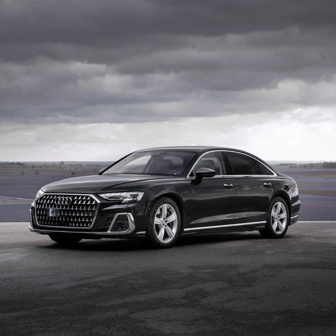 KL Rahul - Audi A8 L