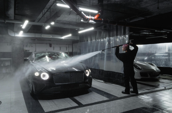 Premium Auto Detailing Services in Ottawa: Elevate Your Vehicle Shine Protection & Resale Value